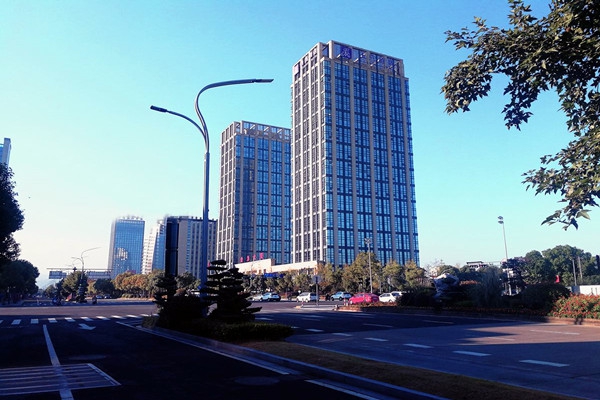 樓宇智能化專業(yè)化、系統(tǒng)化、節(jié)能化特點(diǎn)！